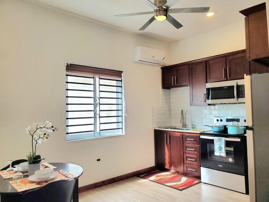 'The Solace' New Luxury Modern 1Bed 1Bath Apt. بورتمور المظهر الخارجي الصورة