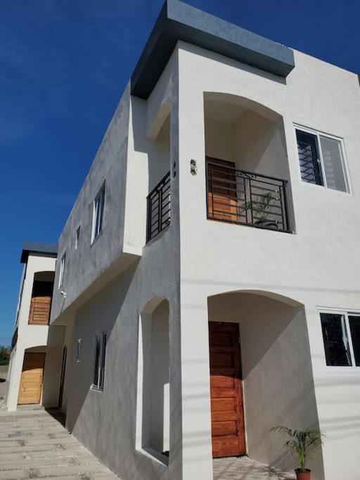 'The Solace' New Luxury Modern 1Bed 1Bath Apt. بورتمور المظهر الخارجي الصورة