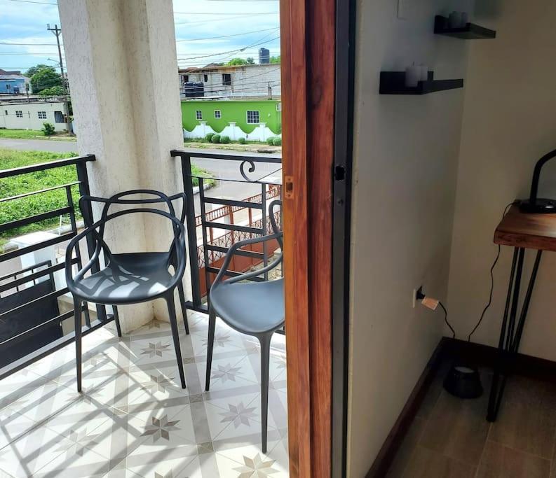 'The Solace' New Luxury Modern 1Bed 1Bath Apt. بورتمور المظهر الخارجي الصورة